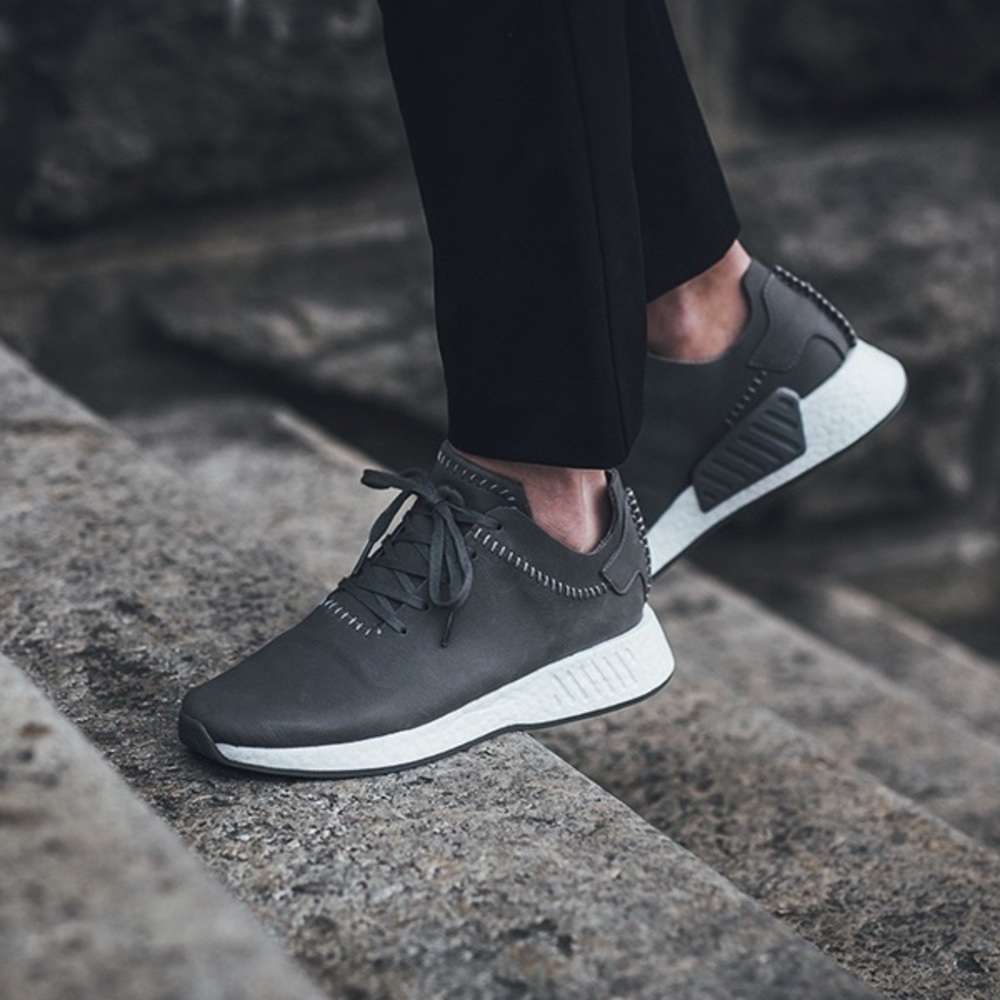 Adidas x Wings + Horns NMD R2 Ash Leather sz 10.5